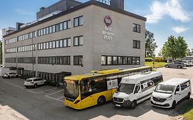 Best Western Plus Park Airport Hotel